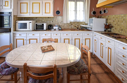 Moustiers-Sainte-Marie House | 2 bedroom nice home in Moustiers-Sainte-Marie