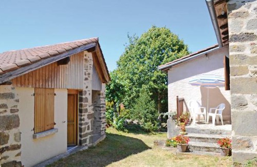 Saint-Bressou House | 2 bedroom accommodation in St. Bressou