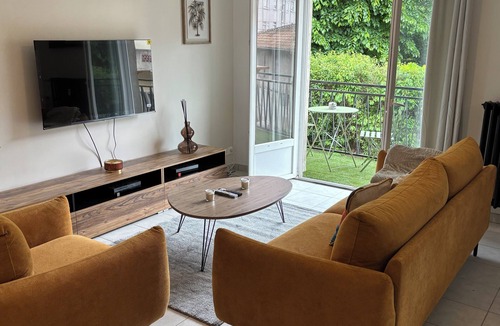 Vals-les-Bains Apartment | 2 bedroom apartment Vals les bains with balcony 5 minutes from the thermal baths