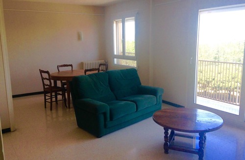 Clemenceau Apartment | 2 bedroom apartment facing the archipelago theater with stunning views 4p WIFI