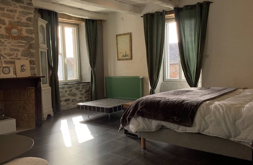 Chaussenac Bed & Breakfast | 2 CHARMING ROOMS SALERS REGION