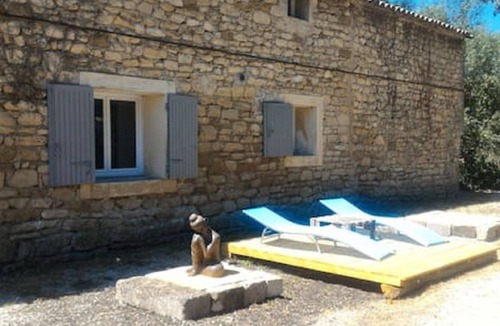 Colonzelle Apartment | 2-person apartment, near Grignan, shared pool