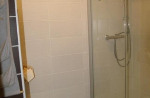 Prapoutel Apartment | 2 pièces avec balcon, au pied des pistes, vue piste, casier à ski, proche commerces et ESF - FR-1-557-26