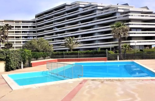La Cote Radieuse Apartment | 2-room apartment with pool and parking, direct beach access