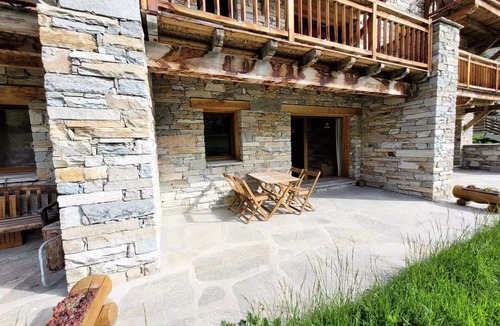 Bonneval-sur-Arc Apartment | 2-room apartment in the mountains - sleeps 6