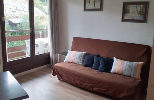 Prapoutel Apartment | 2-room cabin apartment at the foot of the slopes, balcony, non-smoking
