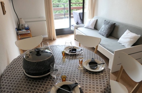 Saint-Gervais-les-Bains Apartment | 2-room apartment calm near slopes, 6 people