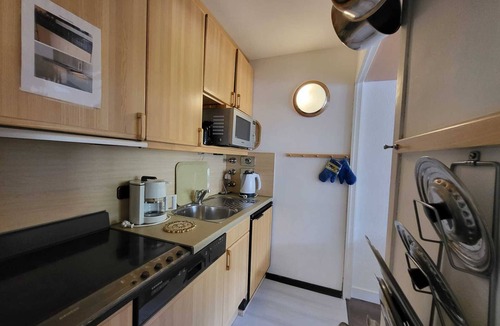 Val Claret Apartment | 2-room south-facing apartment with Wifi 500m from slopes