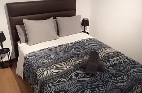 Esquerra de l'Eixample Apartment | 2 Rooms Studio Apartment City Center