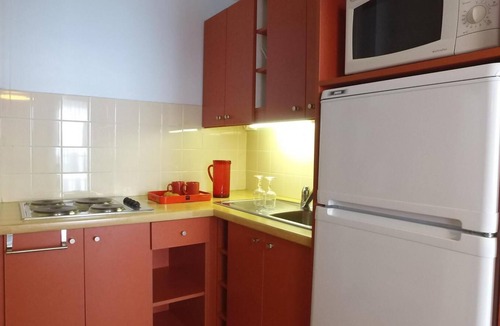 Prapoutel Apartment | 200m from resort center, tv, ski locker, 102m², Les 7 Laux