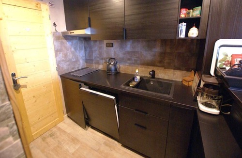 Pra Loup Apartment | 200m from resort center, 5th floor, balcony, tv, ski locker, 45m², Pra Loup