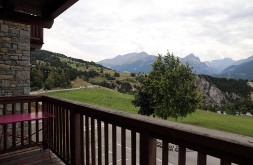 Aussois Apartment | 200m from resort center, 2nd floor, view open, balcony, tv, ski locker, 50m², Aussois