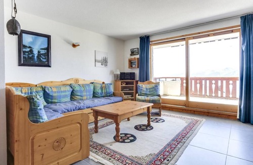 Vallandry Apartment | 200m from resort center, 1st floor, terrace, tv, 75m², Peisey-Vallandry