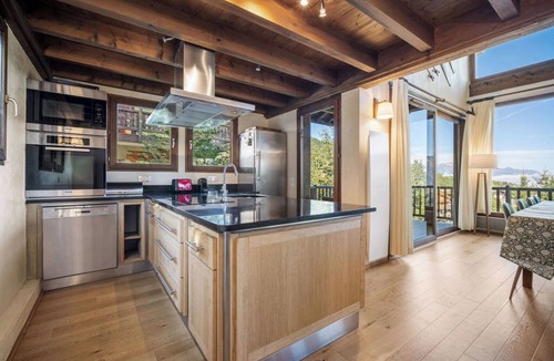 La Perriere Ski Chalet | 200m ski slopes-Chalet Manora -Courchevel La Tania