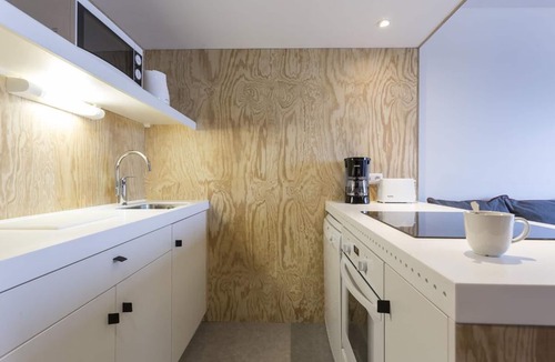 Arc-2000 Apartment | 20m from resort center, 4th floor, balcony, ski locker, 61m², Les Arcs