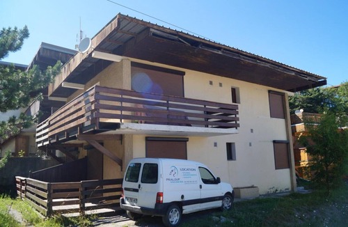 Pra Loup Apartment | 250m from shops, 1st floor, view mountain, balcony, tv, 35m², Pra Loup