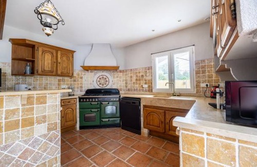 Signes House | 270 m² House ∙ 6 bedrooms ∙ 10 guests