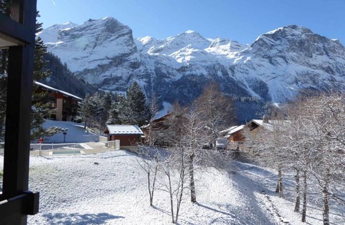 Pralognan-la-Vanoise Apartment | 2nd floor, swimming pool, balcony, tv, ski locker, 54m², Pralognan-la-Vanoise