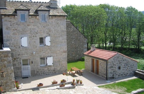 Le Malzieu-Forain Cottage | 3 épis gîte with real fireplace in Lozère Margeride