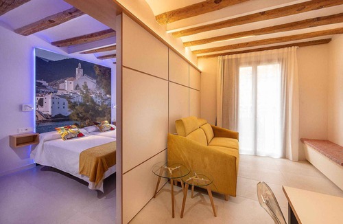 Figueres Apartment | 3-1 Cadaqués - Standard Apartment