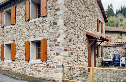 Saint-Vert House | 3 bedroom awesome home in Saint-Vert