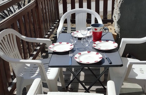 Bonneval-sur-Arc Apartment | 3* chalet apartment/2 bedrooms/fireplace/near ski slopes/listed village