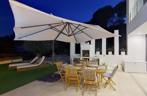 Mataro House | 3 HERMANAS PREMIUM HABITAT