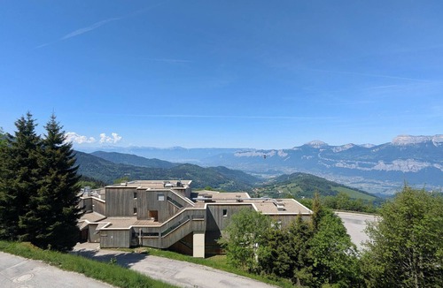 Prapoutel Apartment | 3-Room Apartment at the Foot of the Slopes with Balcony and Kitchenette