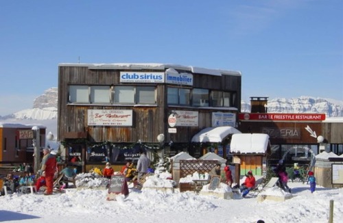 Prapoutel Apartment | 3-room apartment for 7 people, ski-in/ski-out, west-facing balcony