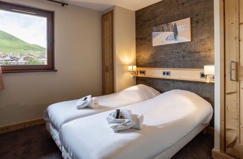 Eclose-Est Apartment | 3 room apartment 4 people Daria-I Nor Huez