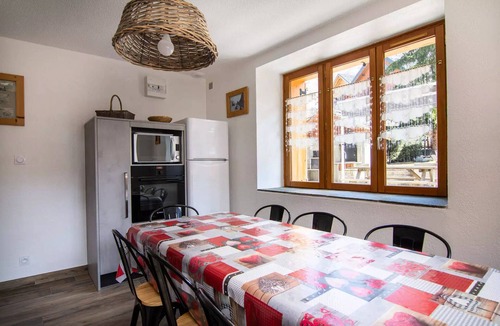 Valloire Apartment | 3-room apartment for 6–8 people, facing southeast