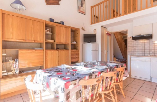 Briancon Apartment | 3-room duplex with parking in Briançon - 6 ppl, wifi, pets allowed