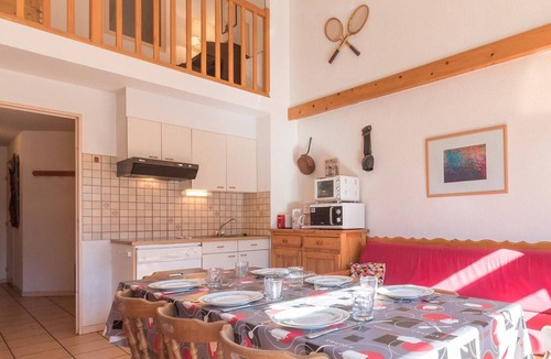 Briancon Apartment | 3-room duplex with parking in Briançon - 6 ppl, wifi, pets allowed