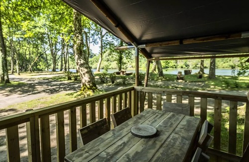 Saint-Paul-les-Dax Cabin | 3-Room Safari Lodge for 5 People + TV