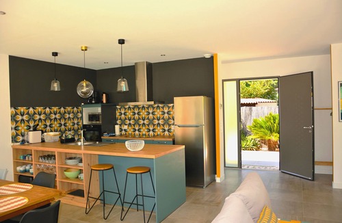 Montesquieu-des-Alberes Villa | 3-suite family villa with private heated pool, air-conditioned, Albères view