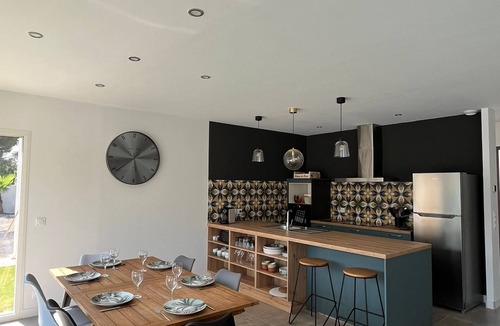 Montesquieu-des-Alberes Villa | 3-suite family villa with private heated pool, air-conditioned, Albères view