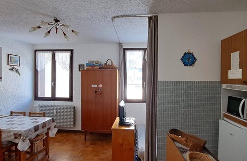 Pra Loup Apartment | 300m from resort center, 3rd floor, 32m², Pra Loup