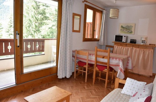 Pralognan-la-Vanoise Apartment | 34 m² Apartment ∙ 2 bedrooms ∙ 4 guests
