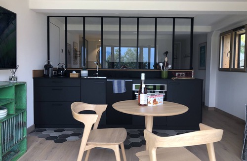 Cessenaz Apartment | 35m2 studio with pool and lake view