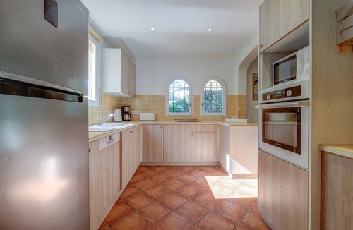 La Motte Villa | 4-BEDROOM VLLA WITH PRIVATE POOL AND GARDEN (N°342)