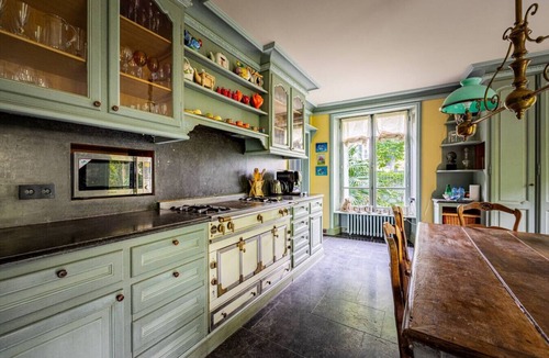 Montmartre House | 4 bedrooms/Castle/Garden/Montmartre