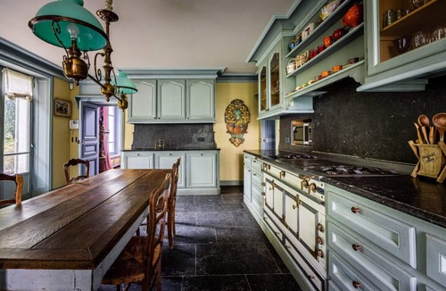 Montmartre House | 4 bedrooms/Castle/Garden/Montmartre