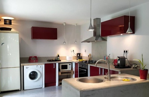 Saint-Etienne-de-Fontbellon House | 4-person detached house in peaceful countryside, 5 minutes from Aubenas