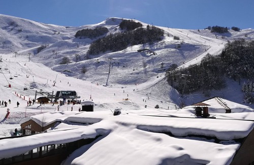Guzet Neige Apartment | 4-person apartment, at the foot of the slopes, Ariège