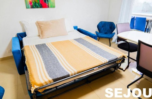 Montaigut Apartment | 5 Chambres 3 Sdb Parking Gratuit - Idéal Groupe