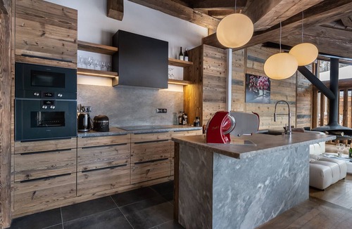 Val-d'Isere Ski Chalet | 5* Design Chalet with pool, hammam, cinema and parking in Val d'Isère