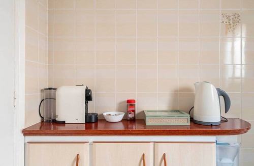 Sant Adria de Besos Apartment | 5 Min. to the sea and 15 Min. to Barcelona Center