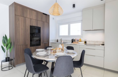 Doussard Apartment | 5 minutes from Lake Annecy, lovely 5-person apartment with terrace, private parking