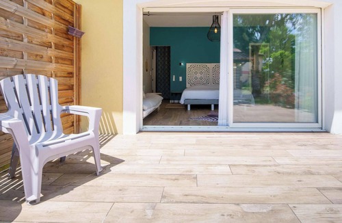Parentis-en-Born Villa | 5-star villa, heated pool, 4 rooms with private baths and BBQ - Up to 12 guests