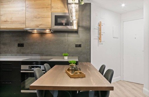 Eixample Apartment | 50 m² Apartment ∙ 2 bedrooms ∙ 5 guests
